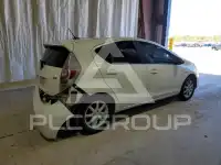 2012 Toyota PRIUS фото