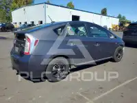 2012 Toyota PRIUS фото