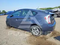 2012 Toyota PRIUS фото