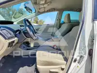 2012 Toyota PRIUS фото