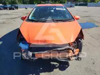 2012 Toyota PRIUS фото