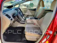 2012 Toyota PRIUS фото