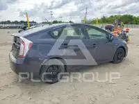 2012 Toyota PRIUS фото