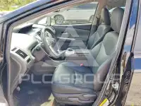2012 Toyota PRIUS фото