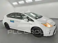 2012 Toyota PRIUS фото