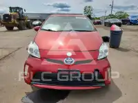 2012 Toyota PRIUS фото