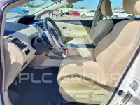 2012 Toyota PRIUS фото