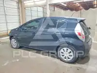 2012 Toyota PRIUS фото