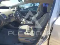 2012 Toyota PRIUS фото