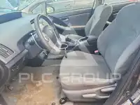 2012 Toyota PRIUS фото