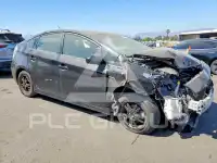 2012 Toyota PRIUS photo