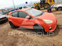 2012 Toyota PRIUS фото