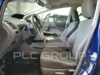 2012 Toyota PRIUS фото
