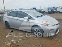 2012 Toyota PRIUS фото