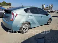 2012 Toyota PRIUS фото