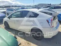 2012 Toyota PRIUS фото