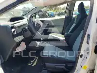 2012 Toyota PRIUS фото