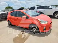 2012 Toyota PRIUS фото