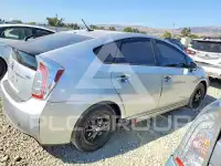 2012 Toyota PRIUS фото