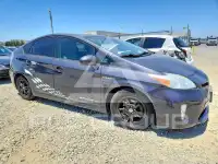 2012 Toyota PRIUS photo