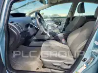 2012 Toyota PRIUS фото