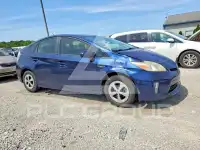 2012 Toyota PRIUS фото