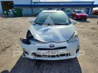 2012 Toyota PRIUS фото