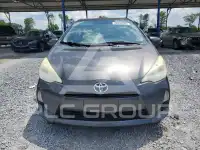 2012 Toyota PRIUS фото