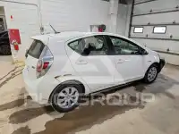2012 Toyota PRIUS фото