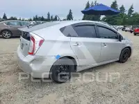 2012 Toyota PRIUS фото