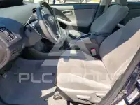 2012 Toyota PRIUS фото