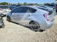 2012 Toyota PRIUS фото