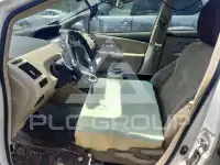 2012 Toyota PRIUS фото