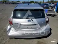 2012 Toyota PRIUS фото
