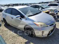 2012 Toyota PRIUS фото