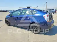 2012 Toyota PRIUS фото