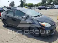2012 Toyota PRIUS фото