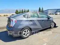 2012 Toyota PRIUS photo