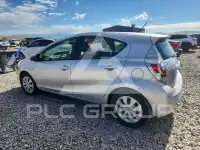 2012 Toyota PRIUS фото