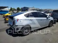 2012 Toyota PRIUS фото