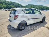 2012 Toyota PRIUS фото