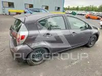 2012 Toyota PRIUS фото