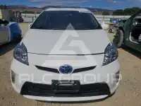 2012 Toyota PRIUS фото