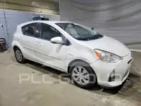 2012 Toyota PRIUS фото