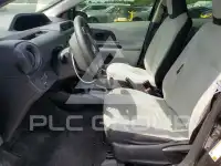2012 Toyota PRIUS фото