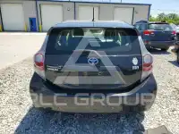 2012 Toyota PRIUS фото