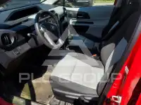 2012 Toyota PRIUS фото