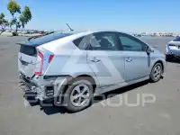2012 Toyota PRIUS фото