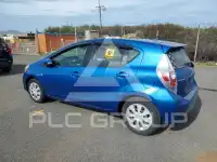 2012 Toyota PRIUS фото