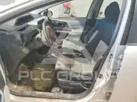 2012 Toyota PRIUS фото